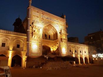 Rehabilitating urban spaces: Renovated Wazir Khan Chowk