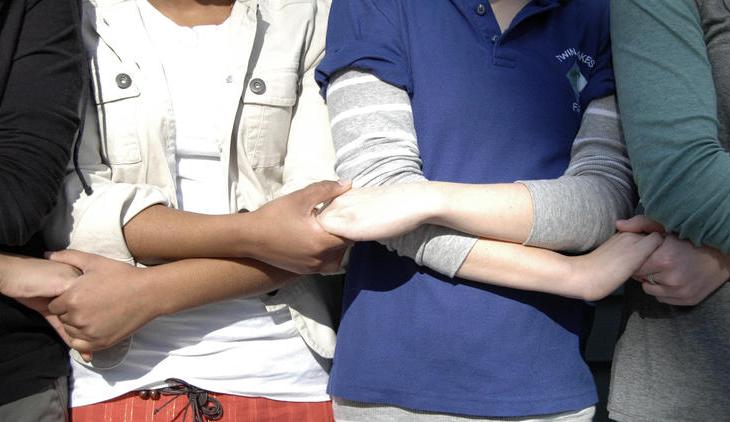 Ismaili Jamatkhana in USA to hold Girl Scouts' World Thinking Day