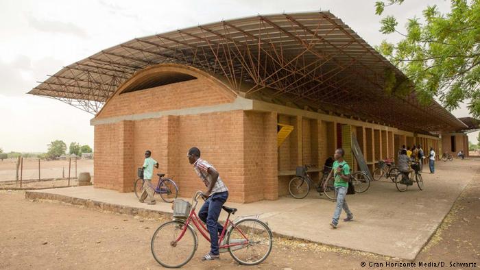 Architect Francis Kéré - a master of simplicity