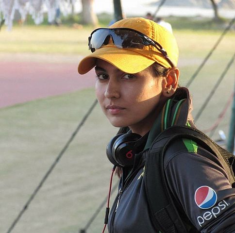 Kainat Imtiaz: Graduate of Aga Khan Higher Secondary School, Karachi represents Pakistan at the International Cricket Women’s World Cup