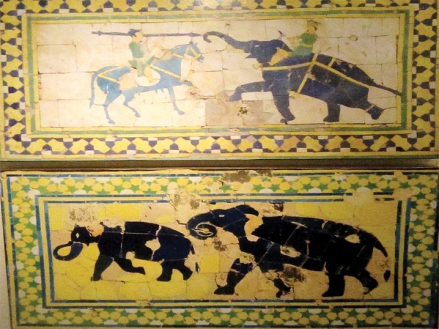 Aga Khan Trust for Culture & WCLA start conservation of Picture Wall of Lahore Fort