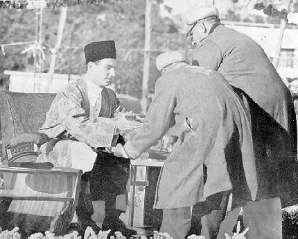 Munaajaat: Ya Aly Khoob mijaalas jeenat karke - O Aly, in the fair assembly gloriously adorned