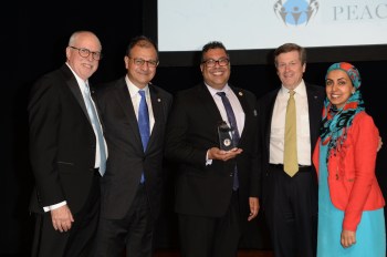 The Mosaic Institute's 2017 Peace Patron Dinner honoring the outstanding work of His Worship Naheed Nenshi, Mayor of Calgary. (Image credit: Mosaic Institute) <a href="http://mosaicinstitute.ca/photo-gallery/" target="_blank" rel="noopener">Please click the image or here to view the evening’s photobook.</a>
