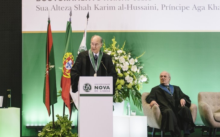 His Highness the Aga Khan delivers his acceptance remarks upon receiving an Honorary Doctorate from Universidade NOVA de Lisboa as Dr. Francisco Pinto Balsemão, Patron of the Doctorate looks on. (image credit: AKDN/Antonio Pedrosa)