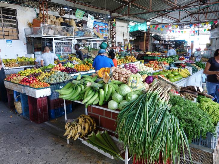 Ali Karim Travelog: Check out Colombia