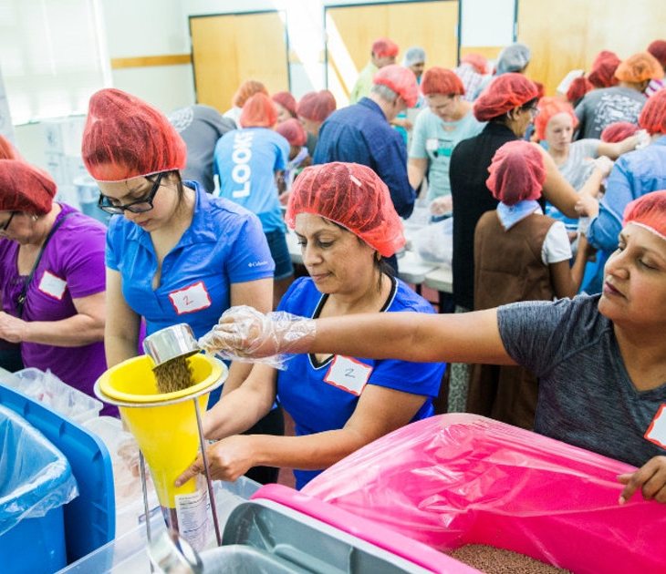 Dallas-Fort Worth Ismaili Muslim community preps 100,000 meals for Harvey victims