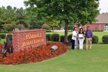 Ismaili Jamatkhana Collierville, Tennessee receives Beautification Award - 