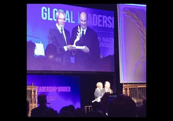 His Highness the Aga Khan receives UN Foundation's Global Change Award from former Secretary General Kofi Anan