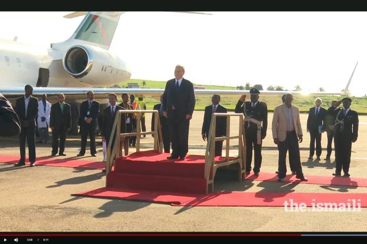 Video: Mawlana Hazar Imam arrives in Uganda