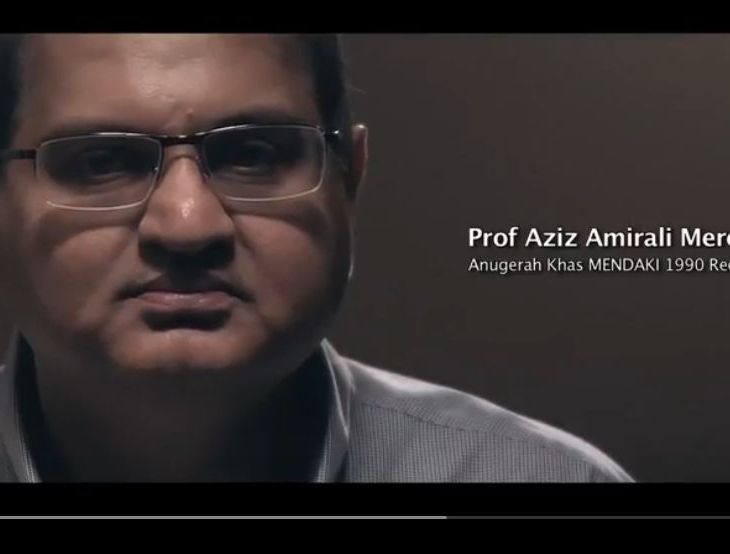 Professor Aziz Merchant Honored by Yayasan MENDAKI 2017 (Singapore's Malay/Muslim Self Help Group)