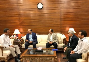 The delegation of Ismaili Community pays visit to the Mayor of Karachi