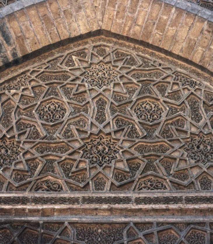 Geometric pattern in carved terracotta from the Madrasa al-Mustansiriyya, Baghdad, Iraq
