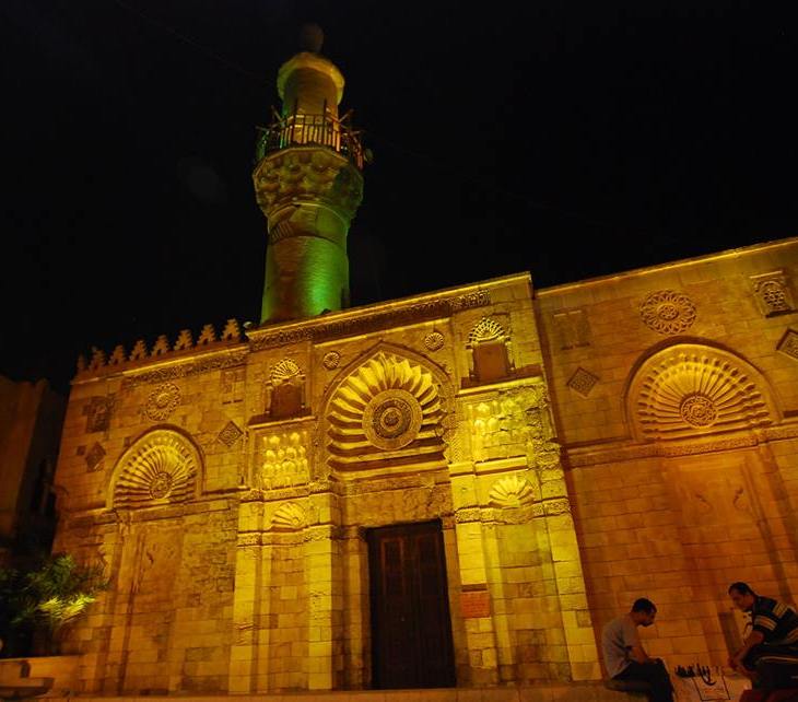 Uncovered secrets from El-Moez Street