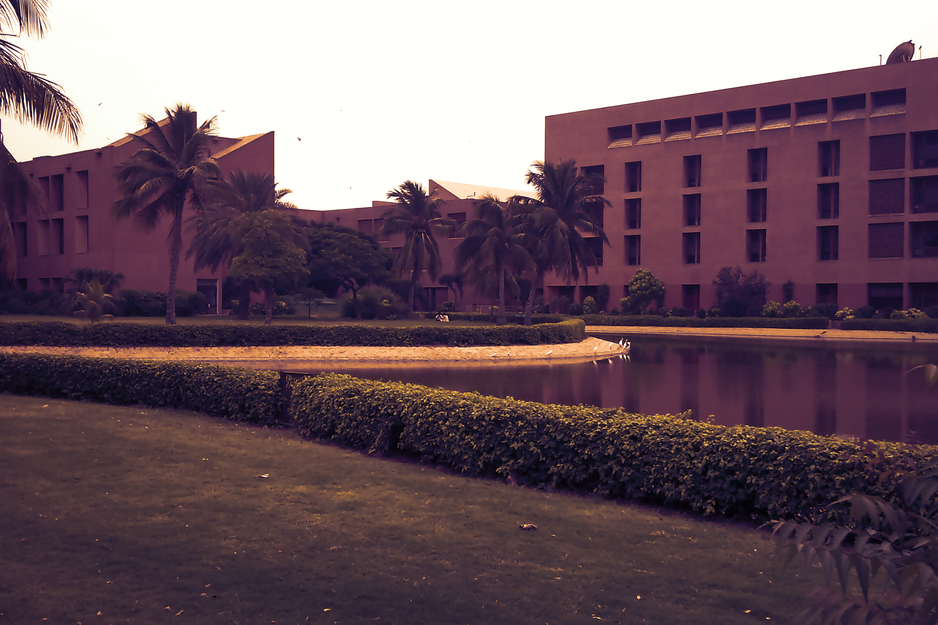 Aga Khan University Among Top 250 in World For Studying Medicine | The Academia