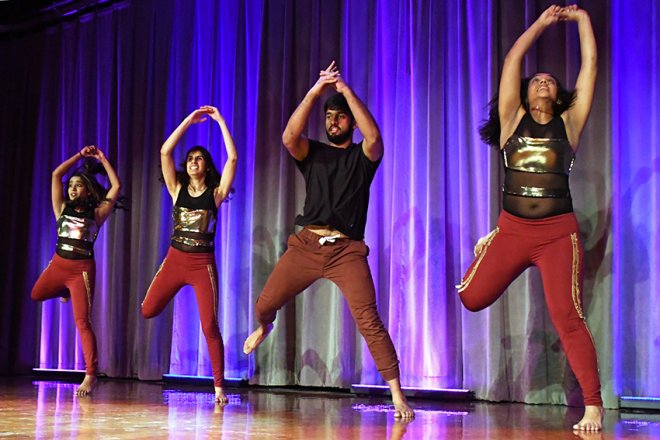 Ismaili Muslim Students Association (IMSA, Texas, USA) stand up for refugees with charity event | The Daily Texan