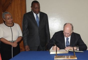 President Uhuru and The Aga Khan announce new project for Nairobi residents: "Green Jewel of Nairobi" - Restoration of Nairobi City Park