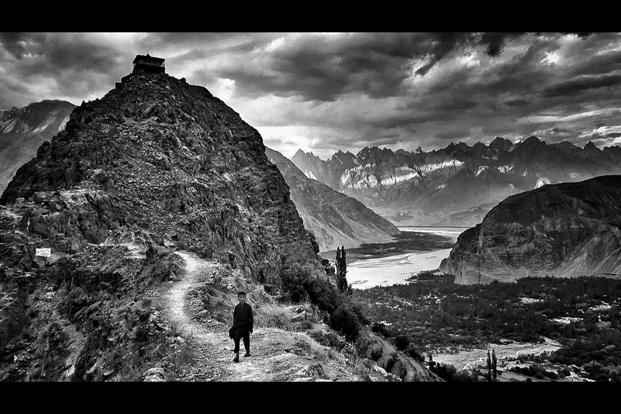 Spellbinding images of modern-day Pakistan, through the eyes of William Dalrymple