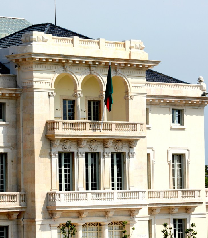 Salim Nensi's PhotoWalk: from the streets: Seat of Ismaili Imamat - Lisbon, Portugal
