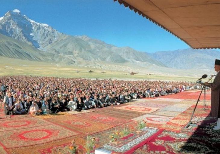 The faith, fortune and power of Aga Khan and the Ismailis who will be based in Lisbon