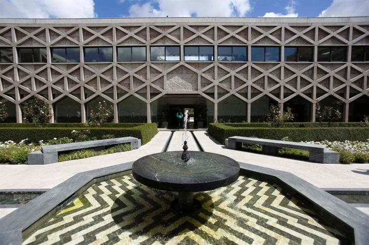 There is a Prince in Lisbon, and he brings with him 45 thousand people!