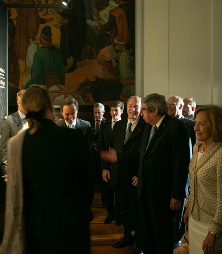 His Highness the Aga Khan tours the exhibition Ideals of Leadership: Masterpieces from the Aga Khan Museum Collections, hosted at the Parliament building, São Bento Palace in Lisbon. AKDN