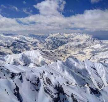 pamir_mountains02_cropped