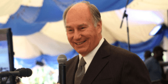 Nairobi, Kenya. March 19, 2010: His Highness Prince Karim Aga Khan IV addresses Nation Media Group staff. Image credit: Nation Media Group