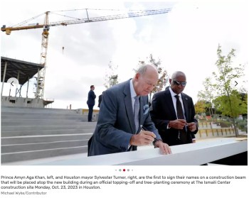 Prince Amyn Aga Khan, left, and Houston mayor Sylvester Turner, right